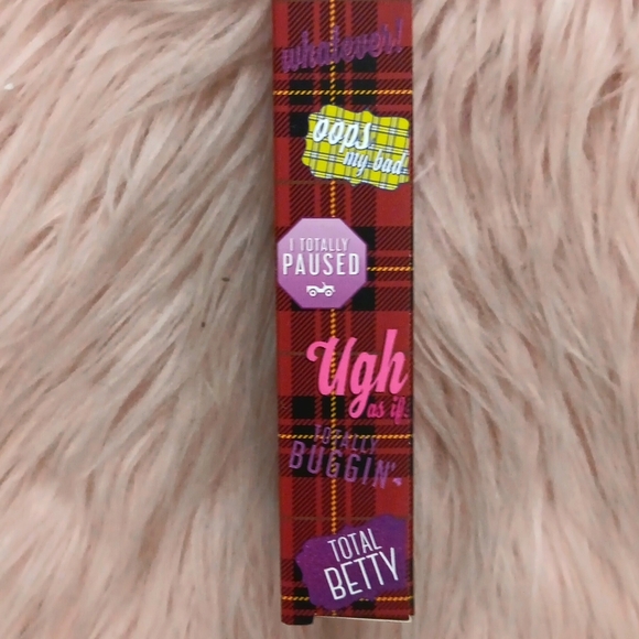 Brand New REVOLUTION CLUELESS TAI FALSE NAILS-L - Picture 3 of 4